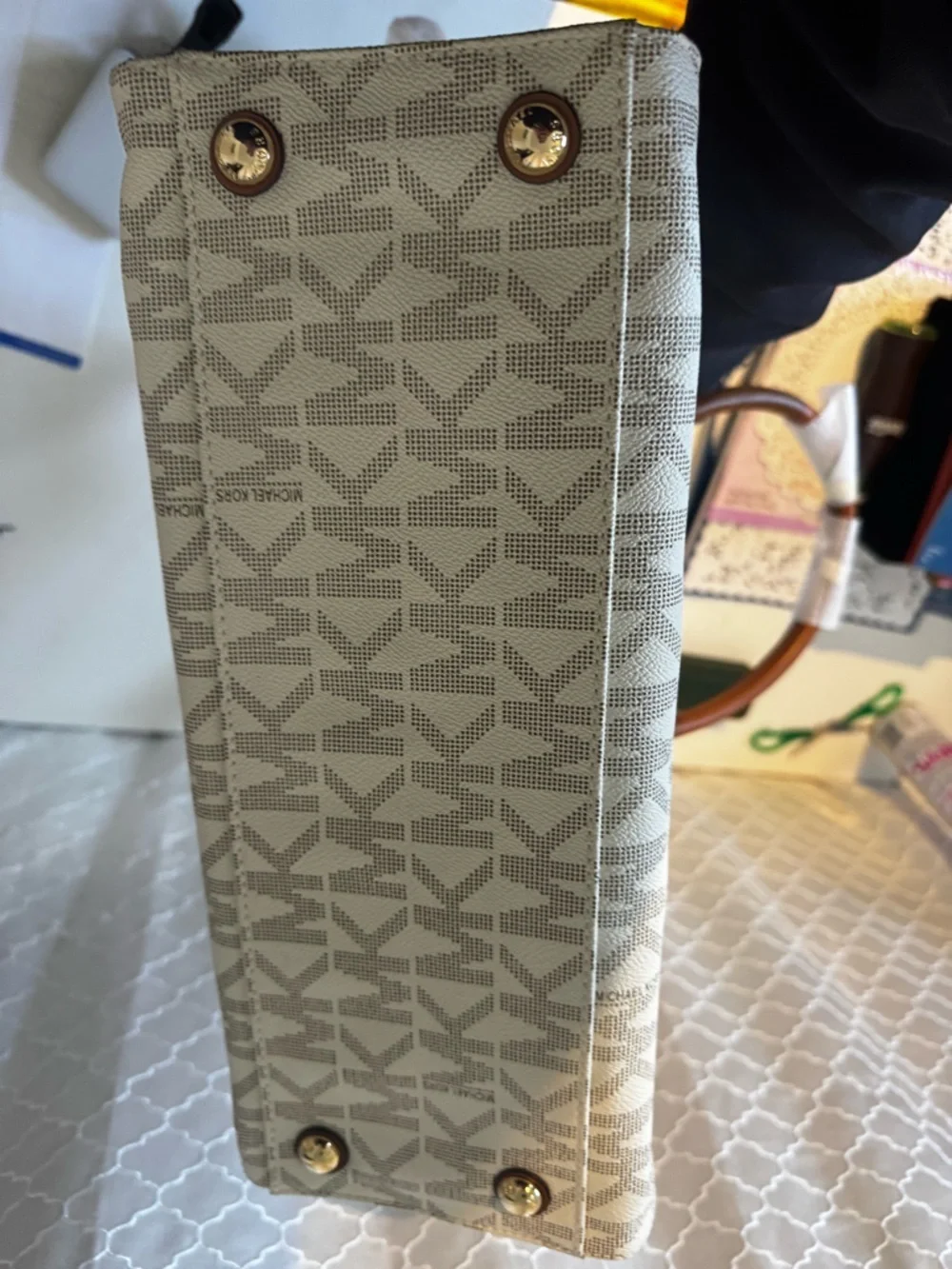 Michael Kors Hamilton PVC LG Signature Tote, Shoulder Bag $368 Vanilla #025  NWT